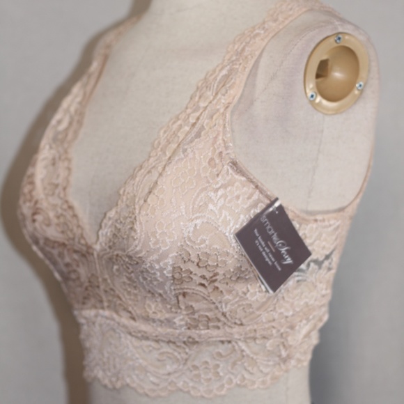 Smart & Sexy Lace Bra - Picture 13 of 16